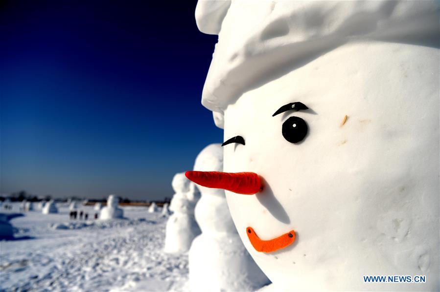 CHINA-HARBIN-SNOWMAN (CN)