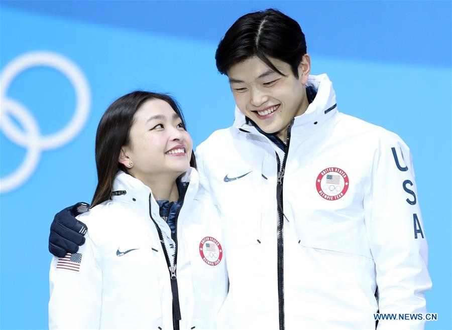 (SP)OLY-SOUTH KOREA-PYEONGCHANG-FIGURE SKATING-ICE DANCE-MEDAL CEREMONY