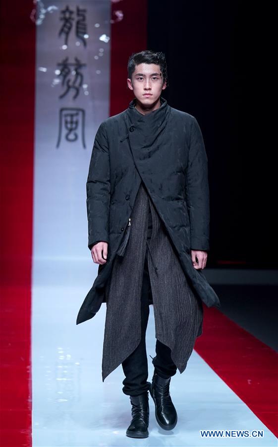 CHINA-BEIJING-FASHION WEEK-LIU JIANGHONG (CN)