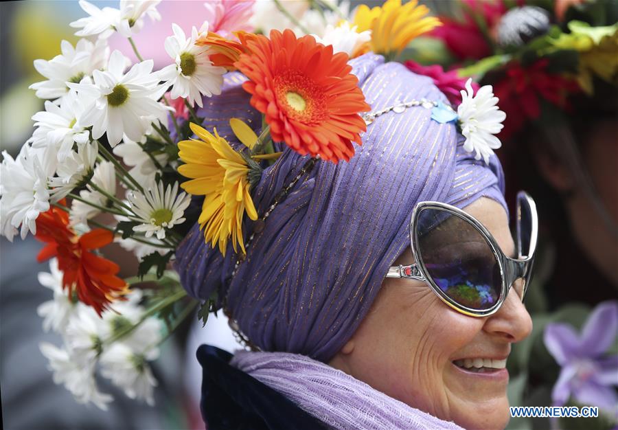 U.S.-NEW YORK-EASTER-BONNET-PARADE