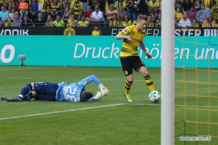 (SP)GERMANY-DORTMUND-SOCCER-BUNDESLIGA-BVB VS B04