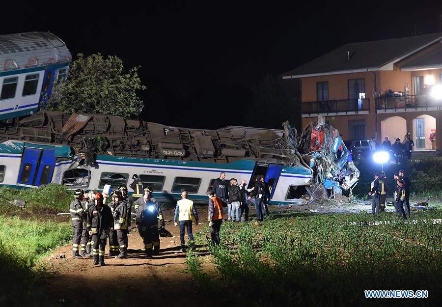 ITALY-TRAIN ACCIDENT