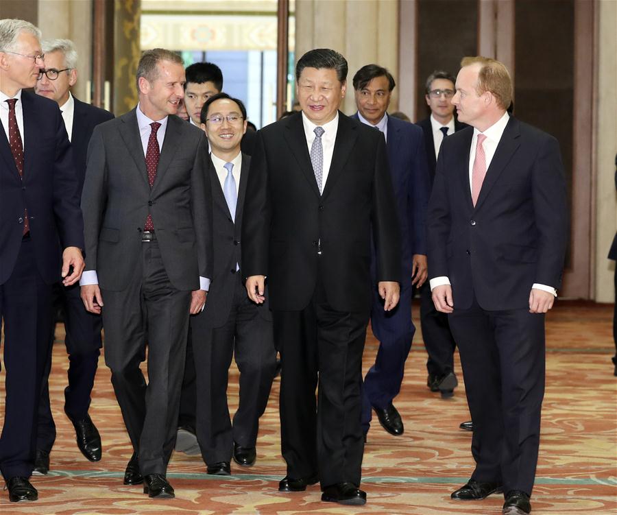 CHINA-BEIJING-XI JINPING-EXECUTIVES OF MULTINATIONAL ENTERPRISES-MEET (CN)