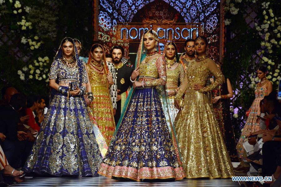 PAKISTAN-LAHORE-FASHION WEEK