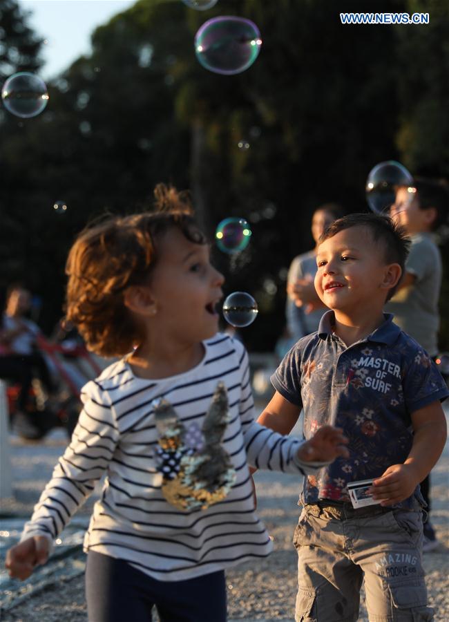 ITALY-ROME-BUBBLES