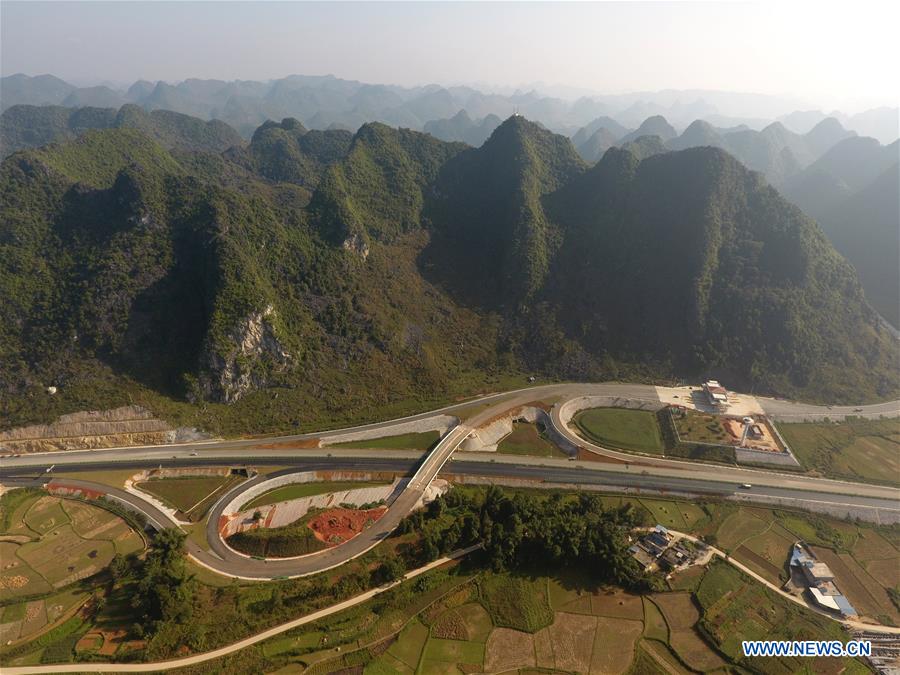 CHINA-GUANGXI-CHINA-VIETNAM BORDER-EXPRESSWAY (CN)