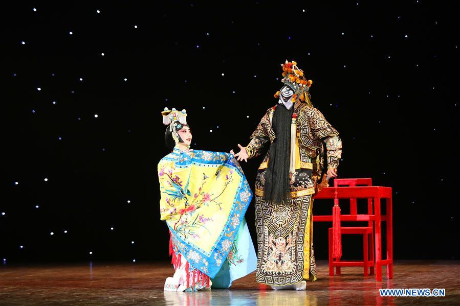 VIETNAM-CHINA-TRADITIONAL STAGE-EXCHANGE WEEK