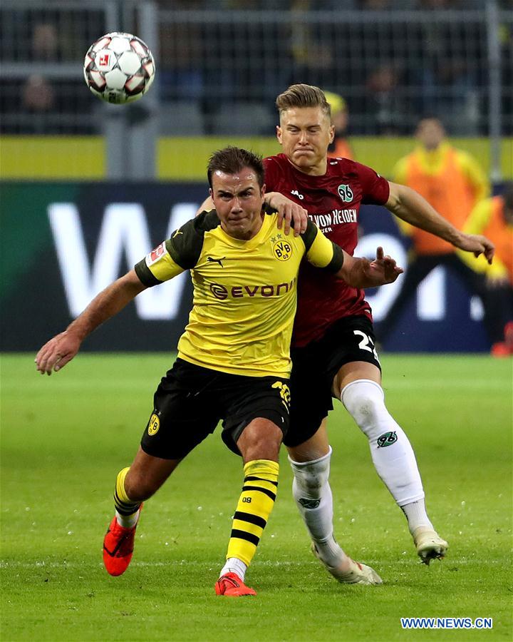 (SP)GERMANY-DORTMUND-SOCCER-BUNDESLIGA-DORTMUND VS HANNOVER