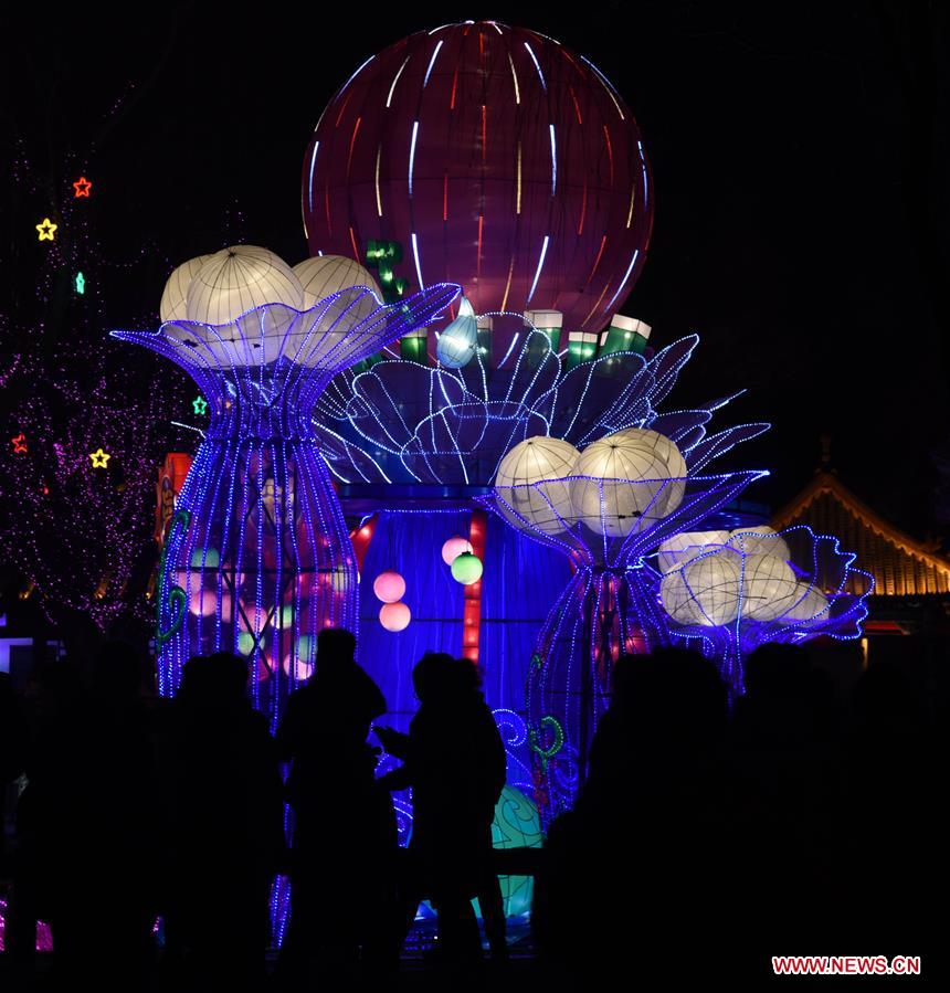 CHINA-JINAN-BAOTU SPRING-LANTERN FAIR (CN)