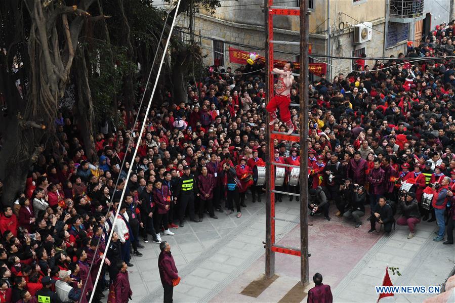 CHINA-FUJIAN-PUTIAN-KNIFE LADDER (CN)