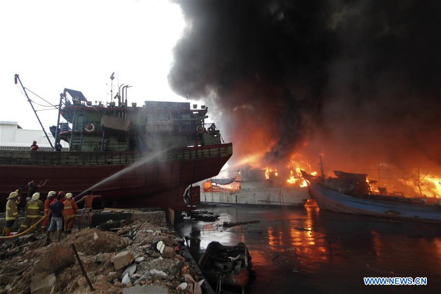 INDONESIA-JAKARTA-PORT MUARA BARU-FIRE