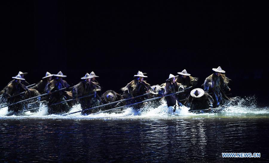 CHINA-CHONGQING-PERFORMANCE "RETURN TO THE THREE GORGES" (CN)