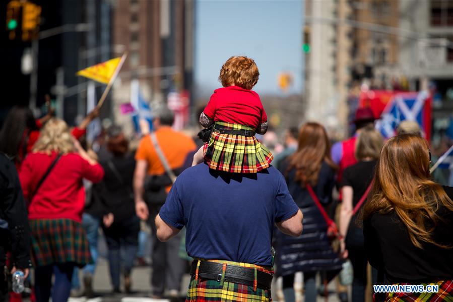 U.S.-NEW YORK-TARTAN DAY PARADE