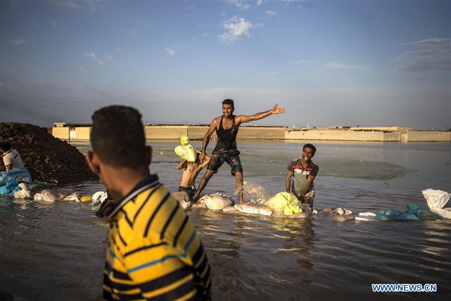 IRAN-AHVAZ-FLOOD