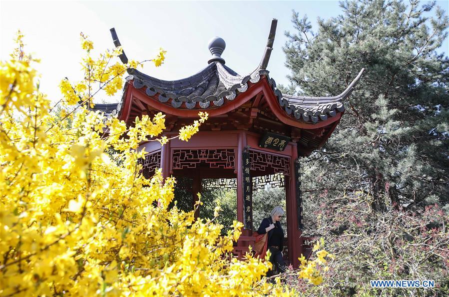 GERMANY-BERLIN-GARDENS OF THE WORLD-CHINESE GARDEN