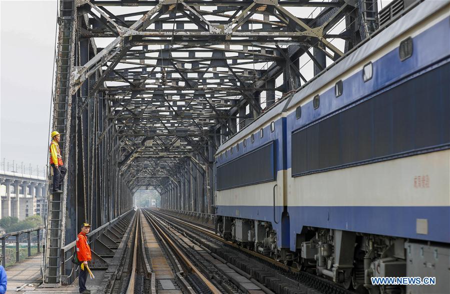 CHINA-CHONGQING-BAISHATUO YANGTZE RIVER RAILWAY BRIDGE (CN)