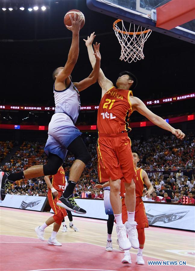 (SP)CHINA-QINGDAO-BASKETBALL-CHN VS AUS NBL