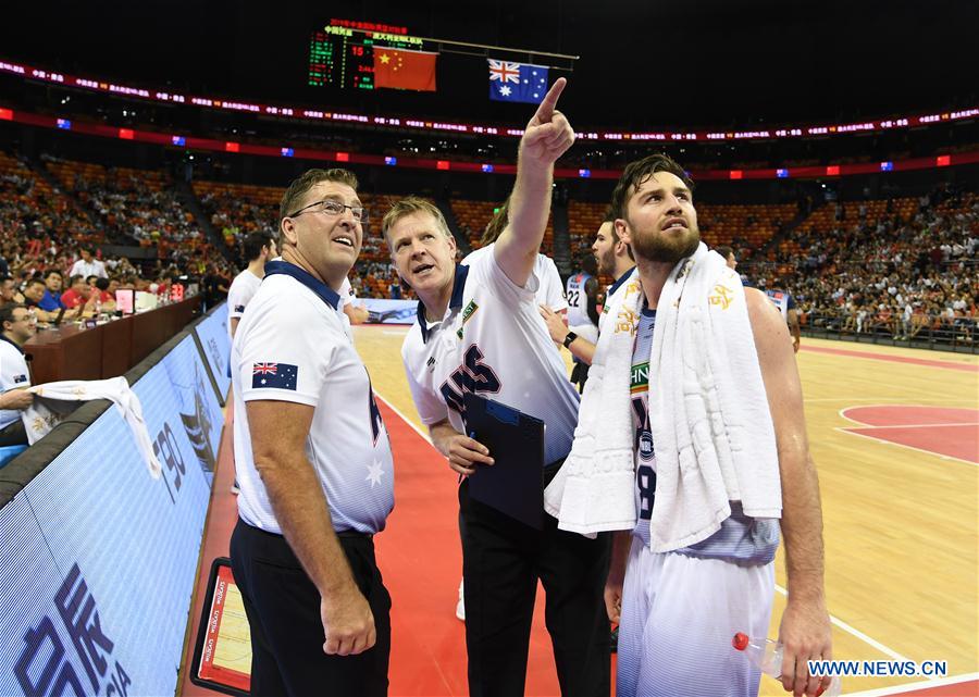 (SP)CHINA-QINGDAO-BASKETBALL-CHN VS AUS NBL