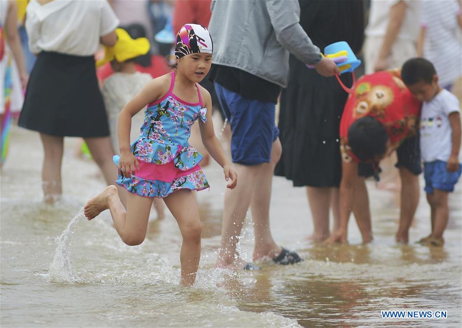 #CHINA-QINGDAO-BEACH-TOURISM (CN)