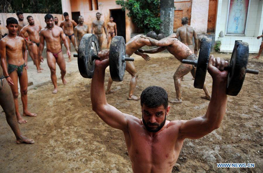 (SP)KASHMIR-JAMMU-TRADITIONAL WRESTLING