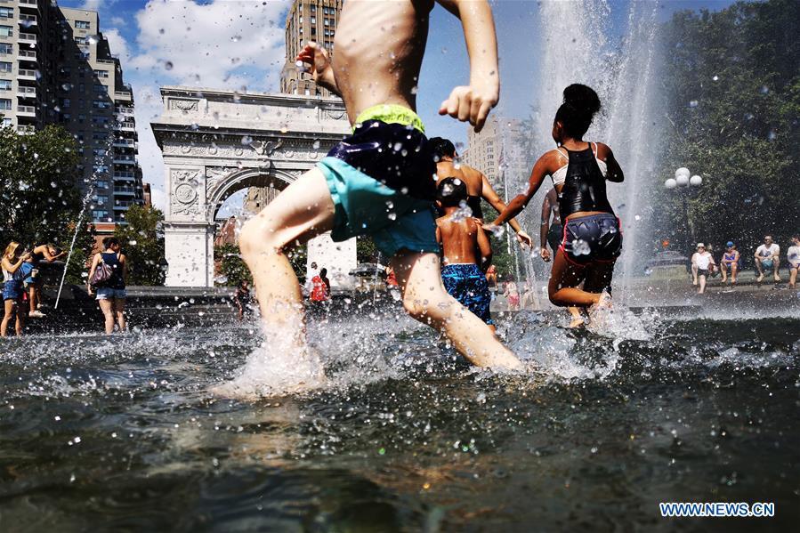 U.S.-NEW YORK-HEAT WAVE