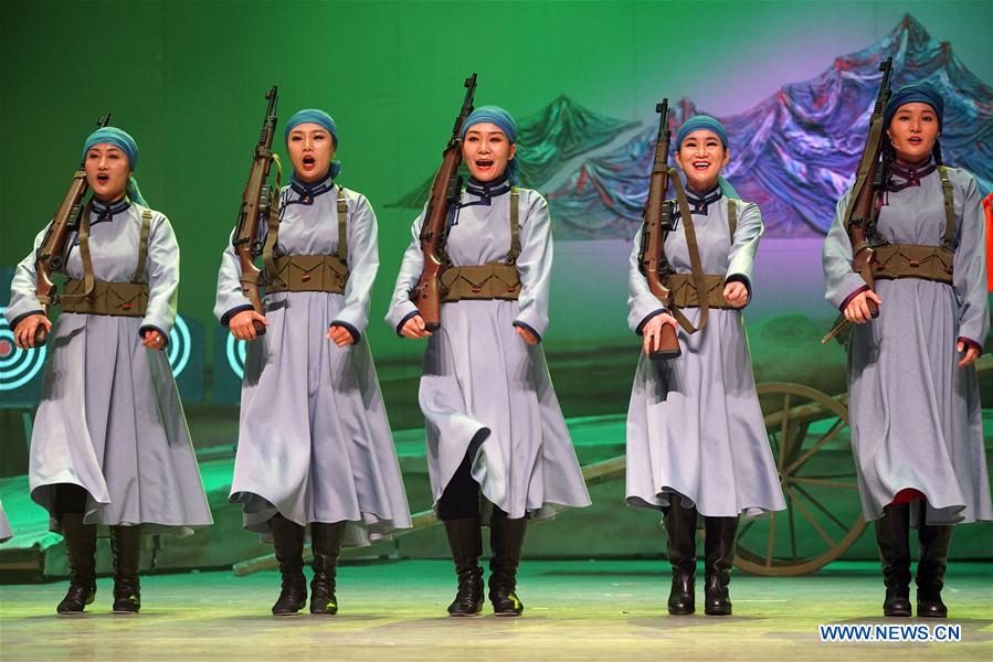 CHINA-INNER MONGOLIA-ULAN MUQIR-PERFORMANCE (CN)