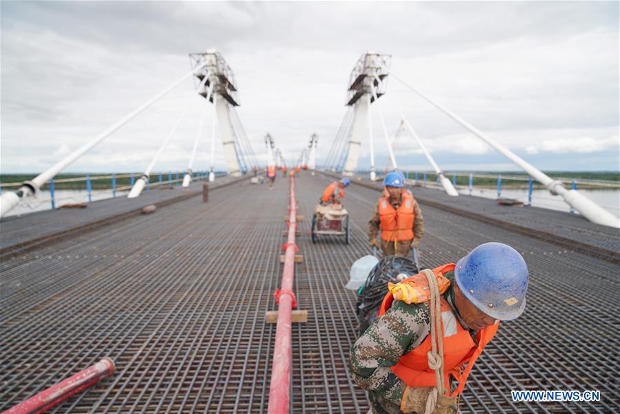 CHINA-HEILONGJIANG-CHINA-RUSSIA HIGHWAY BRIDGE-CONSTRUCTION (CN)