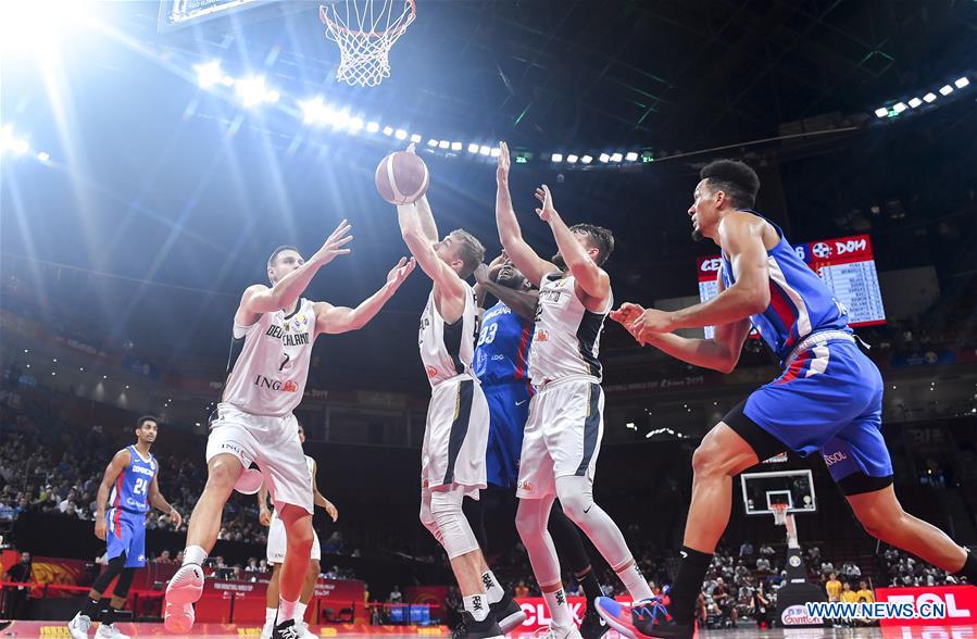 (SP)CHINA-SHENZHEN-BASKETBALL-FIBA WORLD CUP-GROUP D-GER VS DOM (CN)