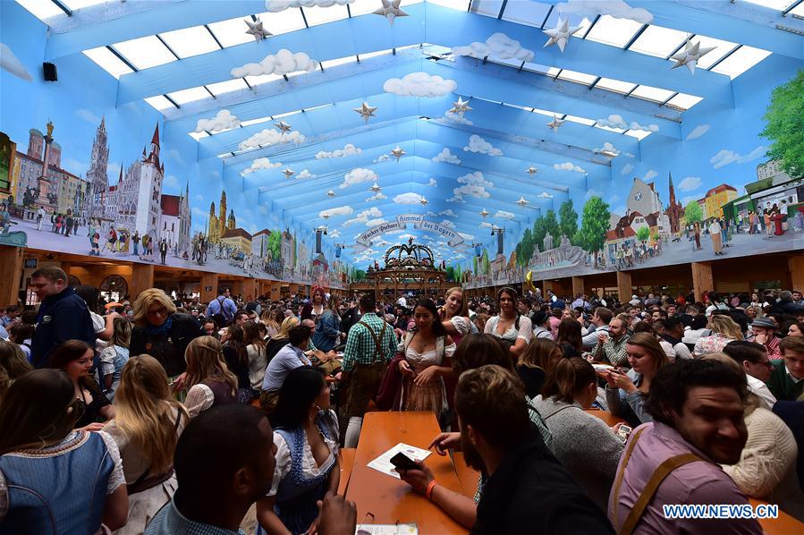 GERMANY-MUNICH-OKTOBERFEST-OPENING