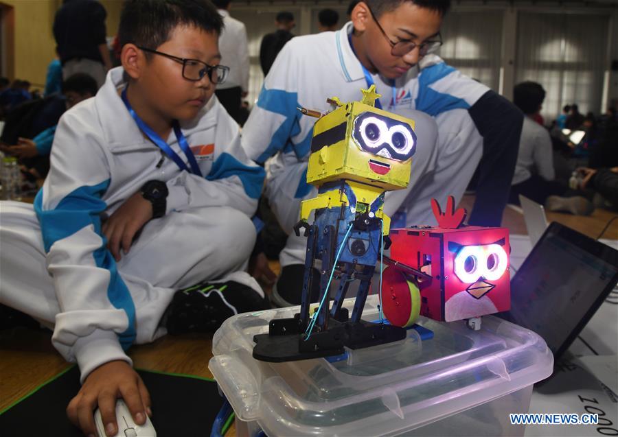 (SCI-TECH)CHINA-SHANDONG-QINGDAO-ROBOTICS COMPETITION (CN)