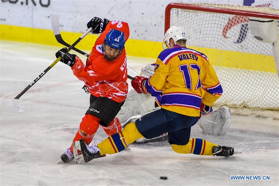 (SP)CHINA-JILIN CITY-ICE HOCKEY-SILK ROAD SUPREME HOCKEY LEAGUE-TSEN TOU VS KHIMIK(CN)