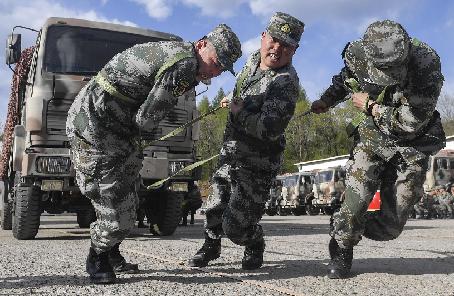 打仗在某种意义上就是打保障:"打不断、炸不烂的钢铁运输线"