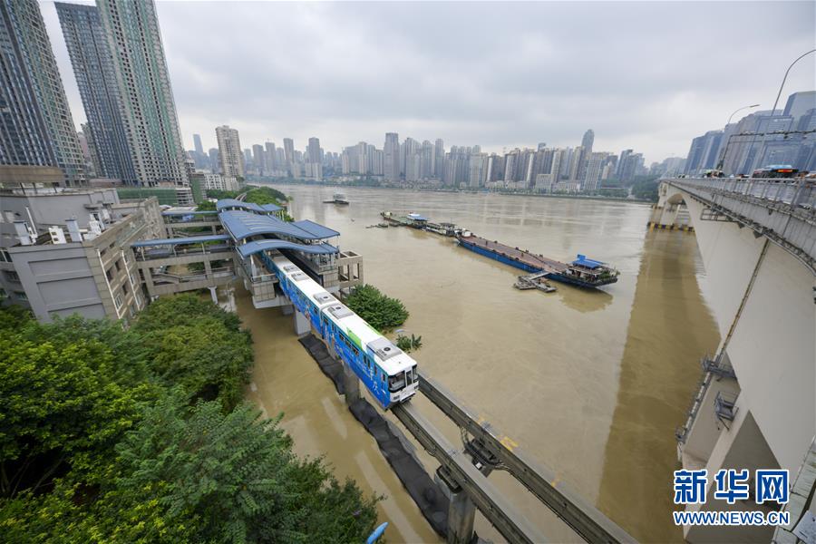 （防汛抗洪）（2）长江、嘉陵江洪峰叠加来袭 重庆主城多处超保证水位