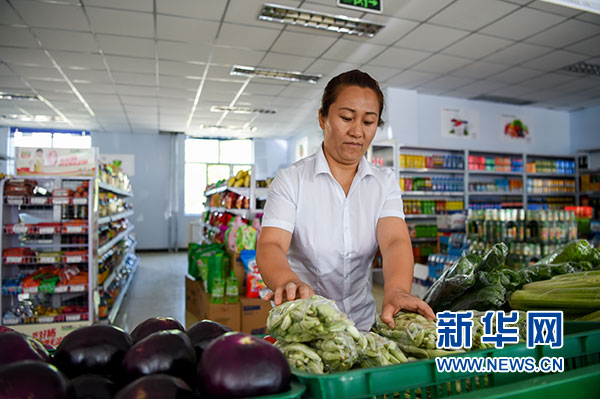 民生发展篇：跨上和谐发展黑骏马